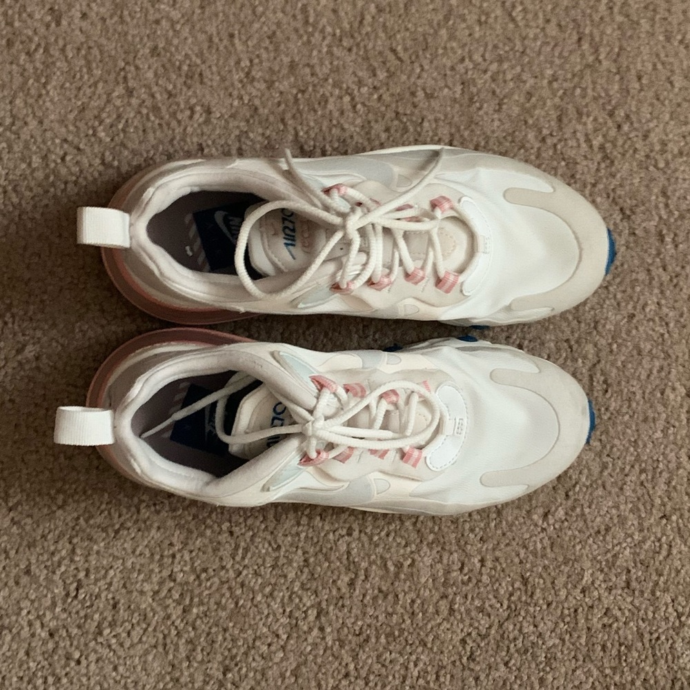 Nike 270 react